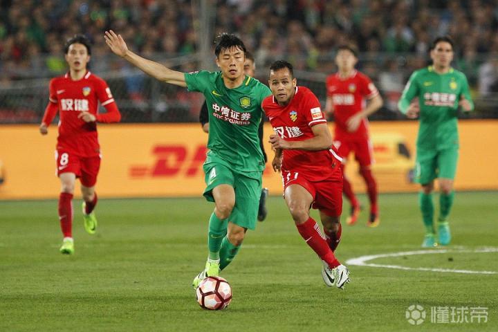 大庆队在比赛中以出色表现取得压倒性优势的简单介绍