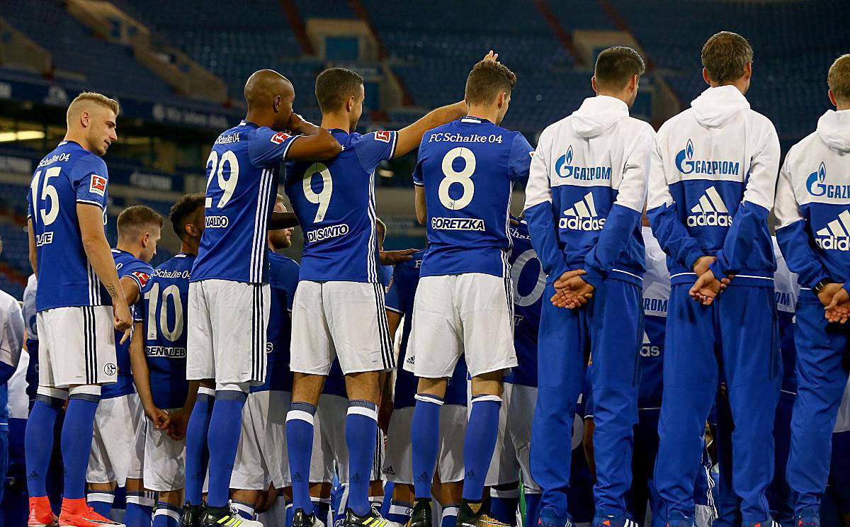 包含沙尔克球员表现出色，连续取得胜利的词条