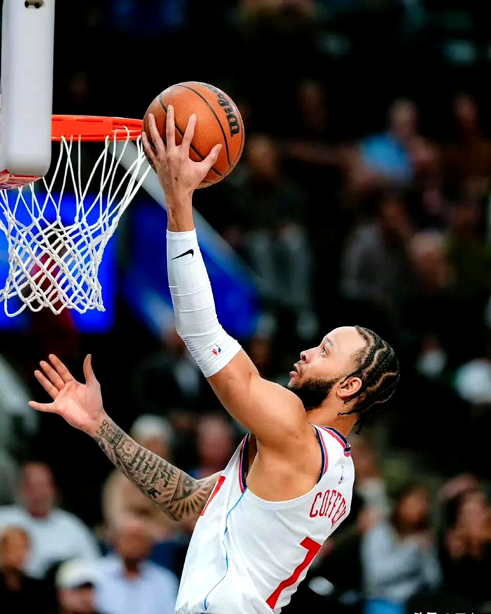 快船客场告负开拓者，连遭六连败