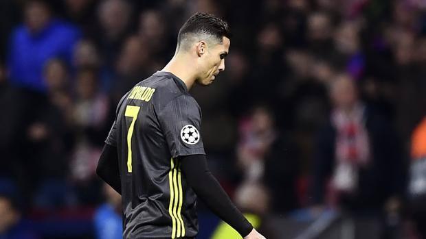 尤文图斯主帅遭到质疑，球队成绩不尽人意