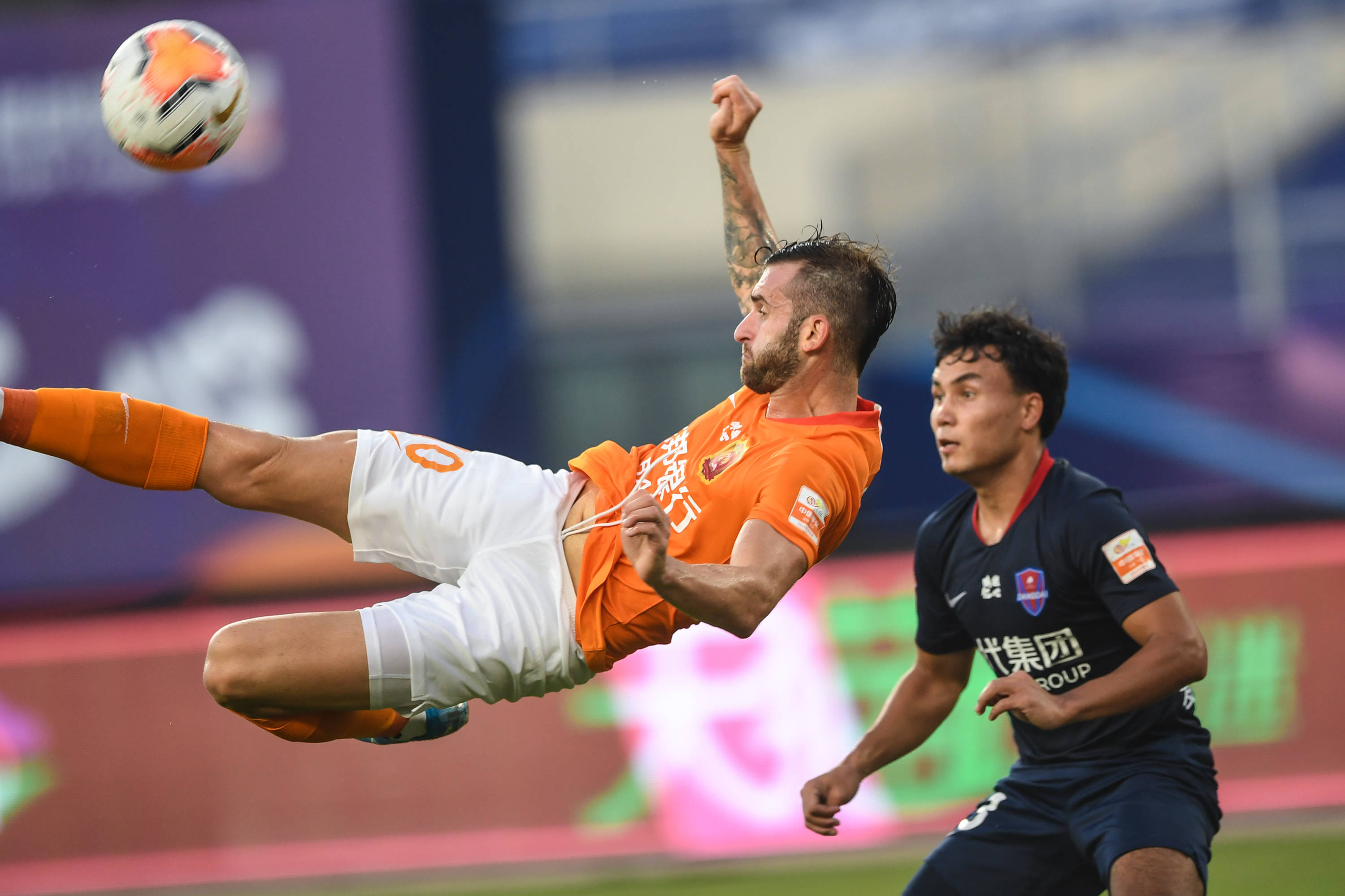 关于重庆力帆意外战胜武汉卓尔，豪取三分的信息