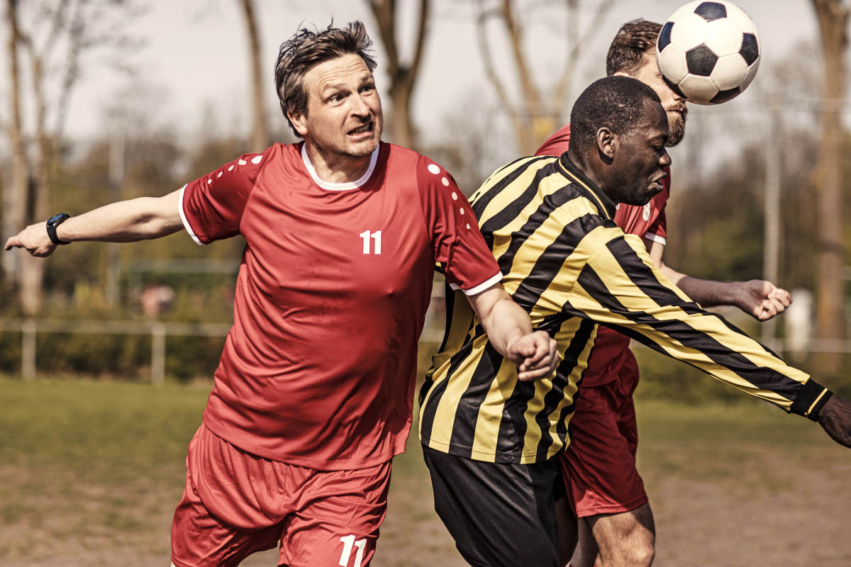 拜仁慕尼黑豪取胜利，将继续征战国际赛事的简单介绍