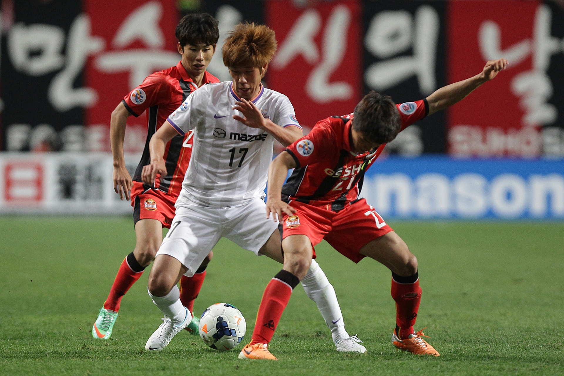 包含FC东京斩获胜利晋级国际足球赛事的词条