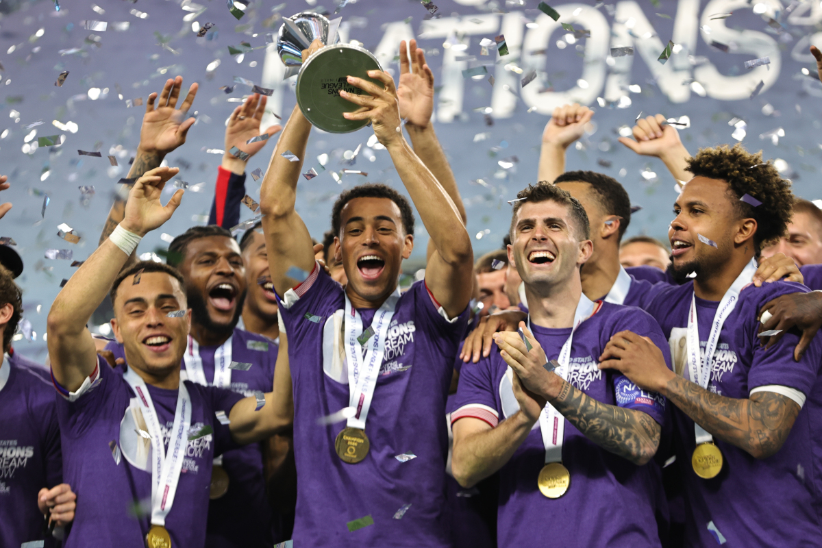 尤文图斯新援表现出色，引发球迷热议的简单介绍