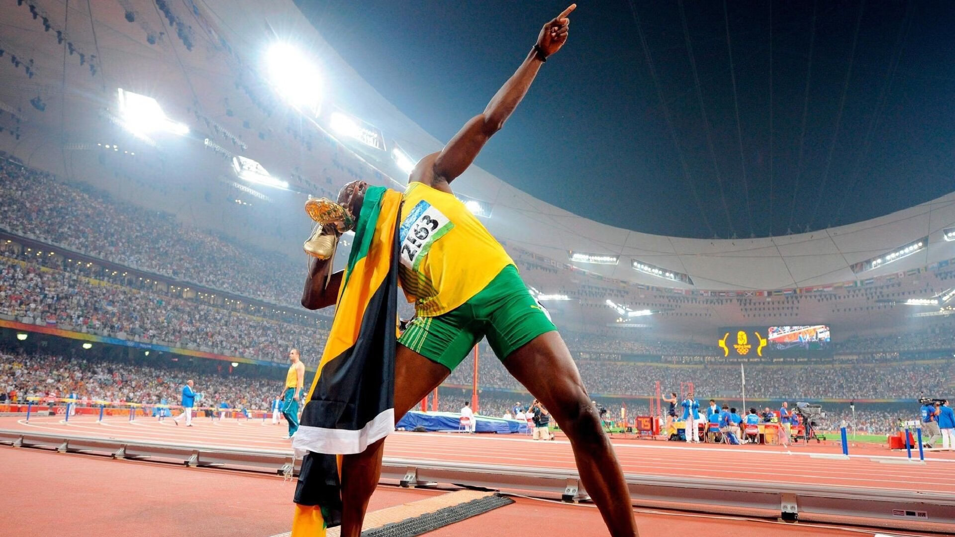 奥亚尔萨瓦尔一锤定音，委内瑞拉硬仗中力克加拿大，展现南美足球韧性